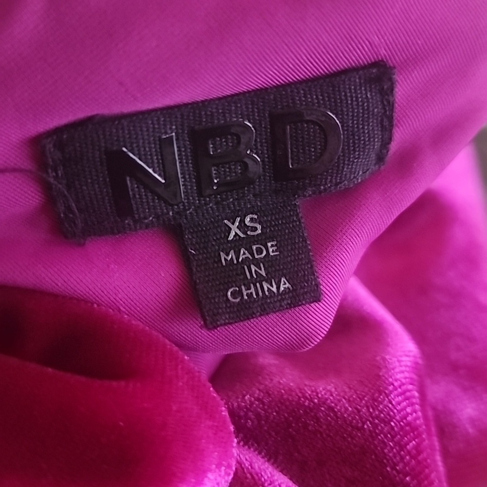 NBD Ginnie Mini Dress in Magenta  Dress Size XS - Picture 11 of 12